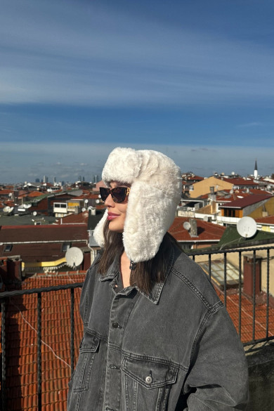 Kadın Kışlık Astarlı Peluş Klipsli Pilot Şapka